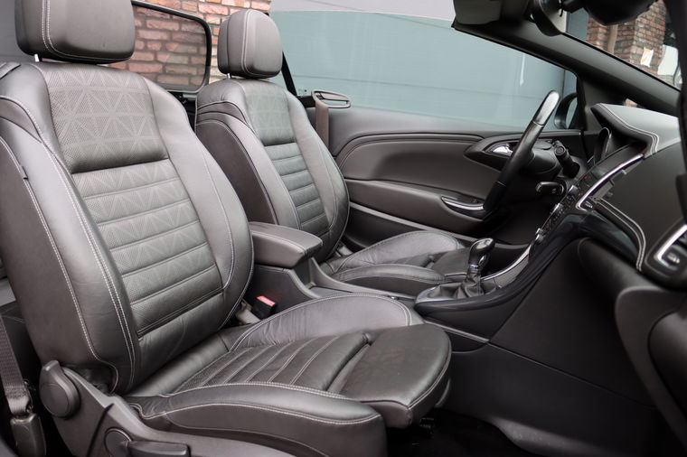 Opel Cascada