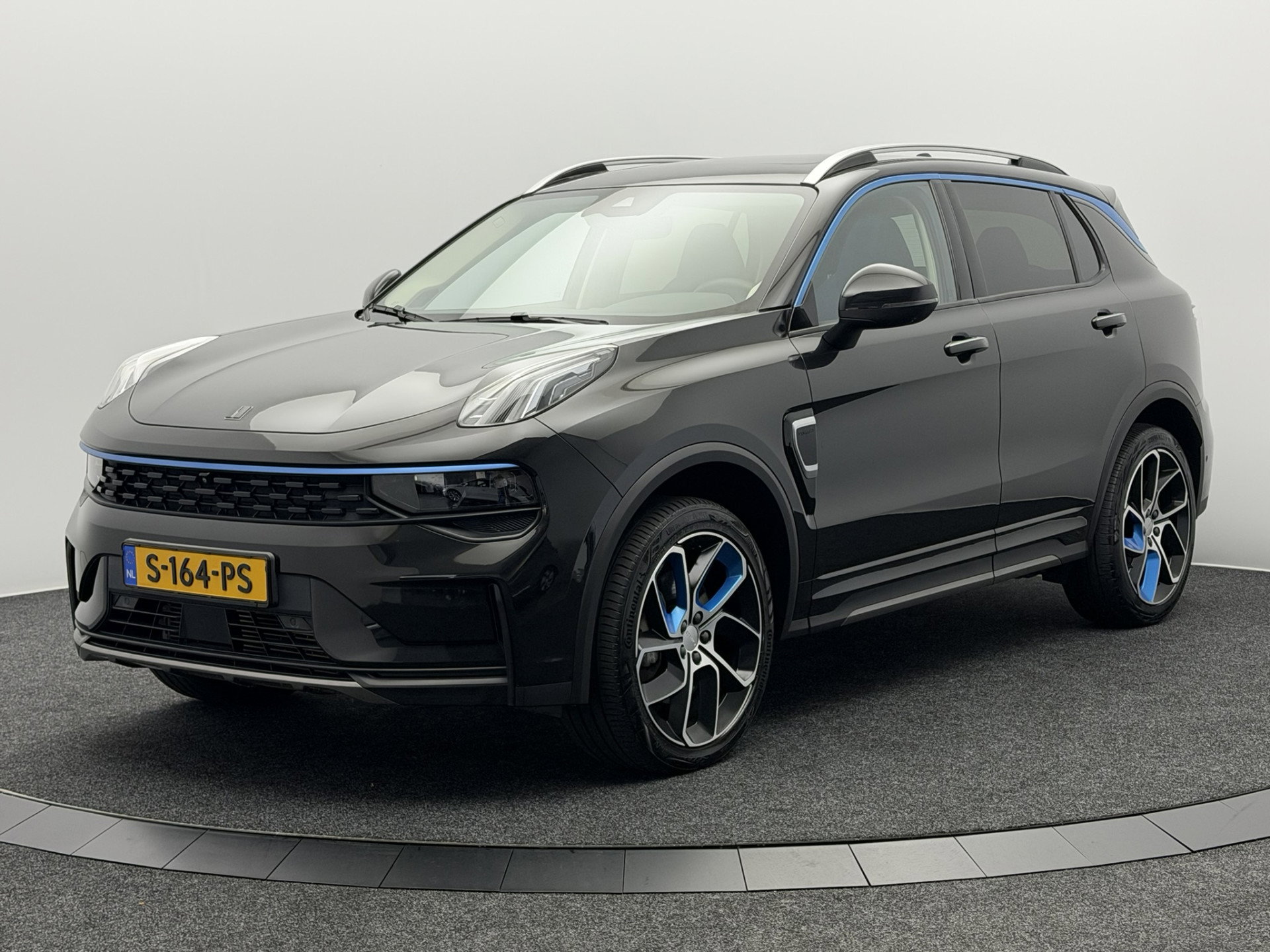 Foto van Lynk & Co 01