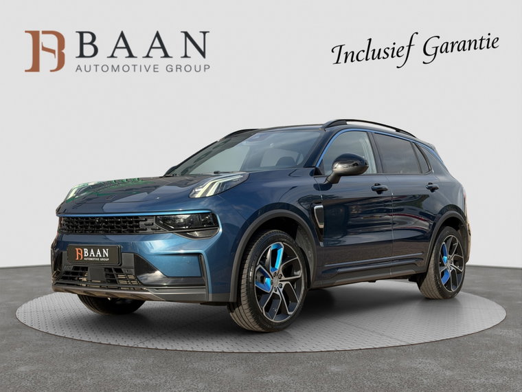 Lynk & Co 01 foto 1
