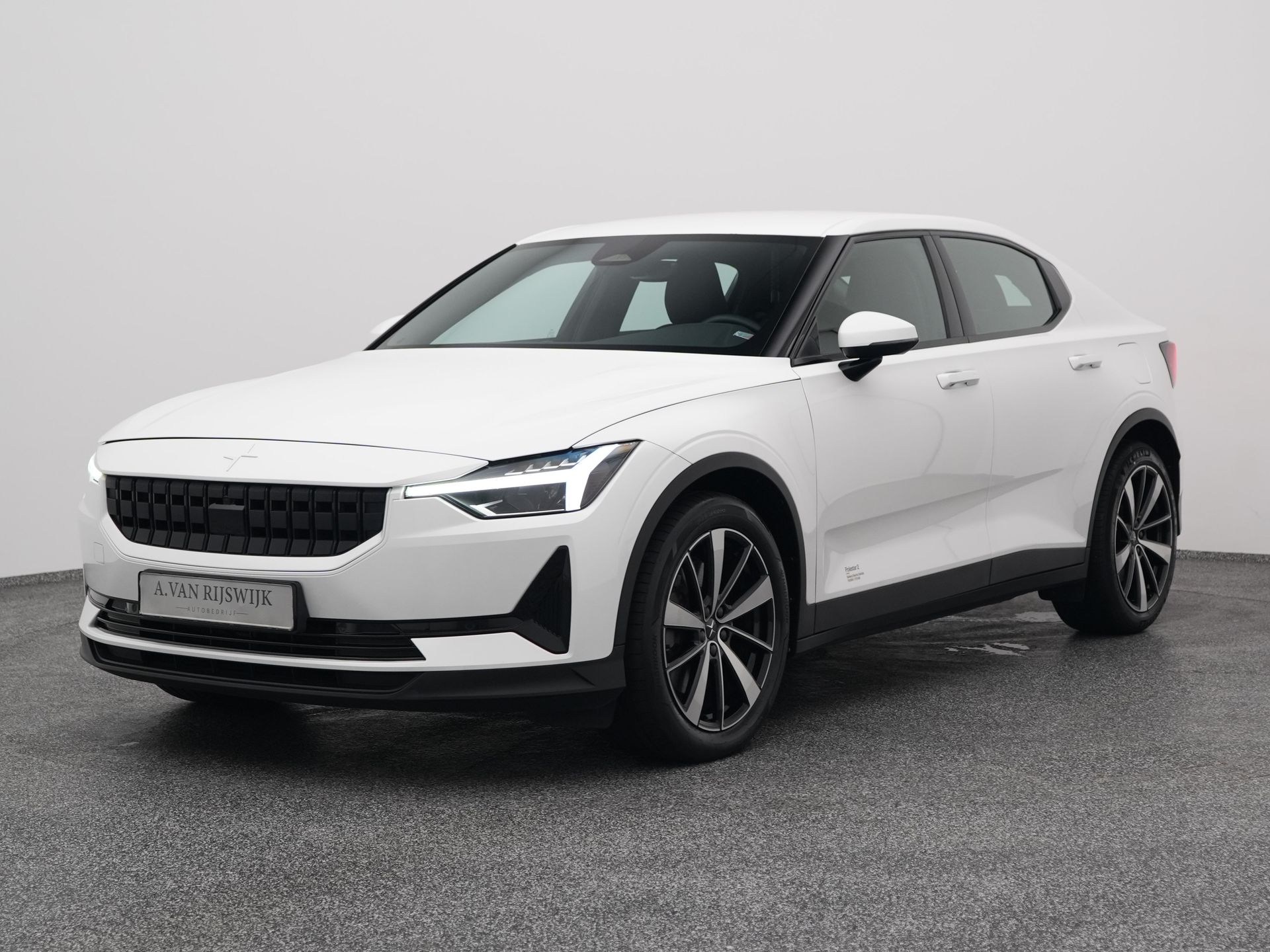 Foto van Polestar 2