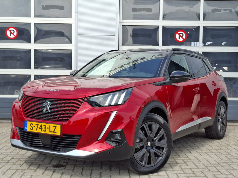 Peugeot e-2008 foto 1