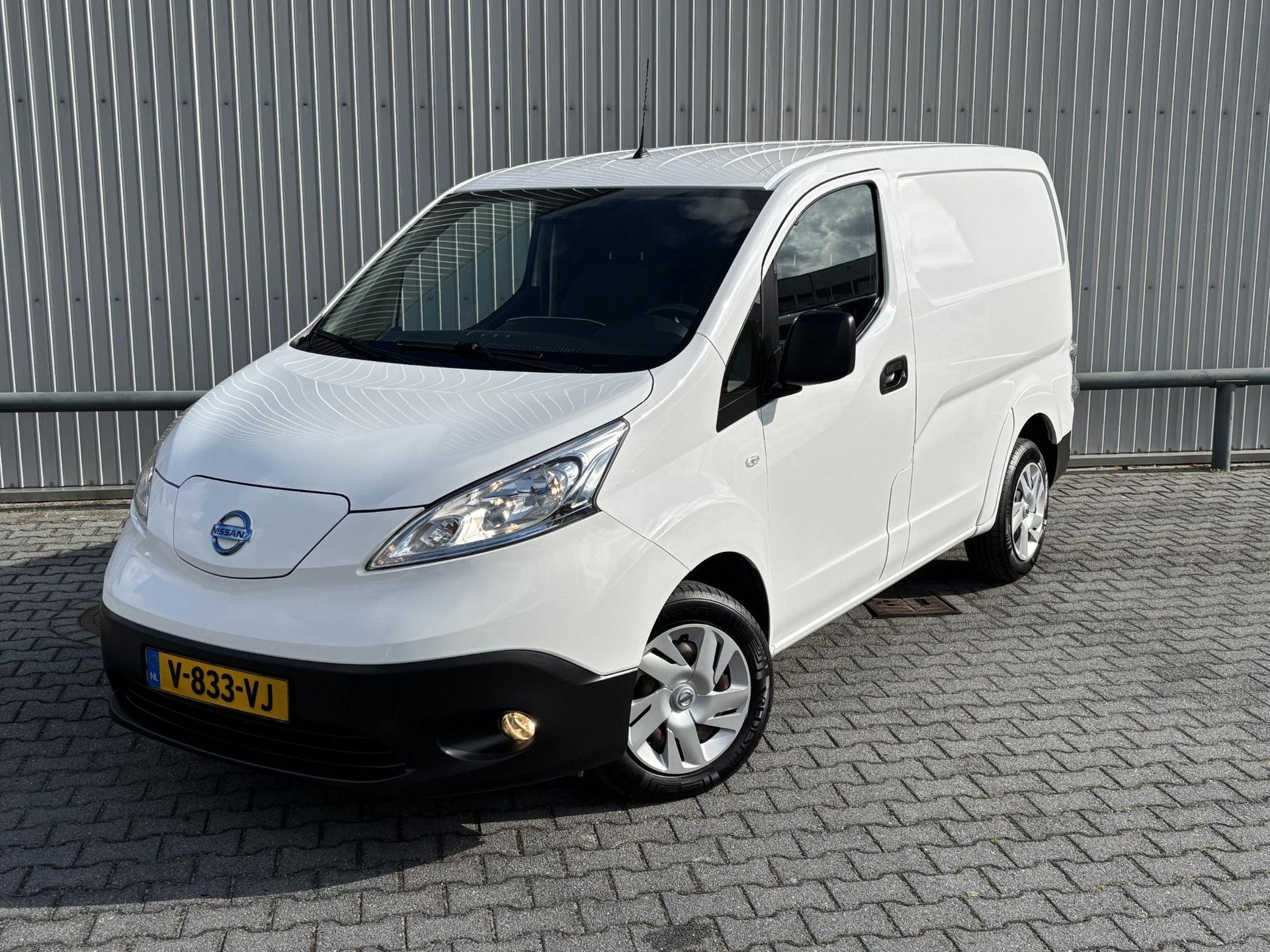 Foto van Nissan E-NV200