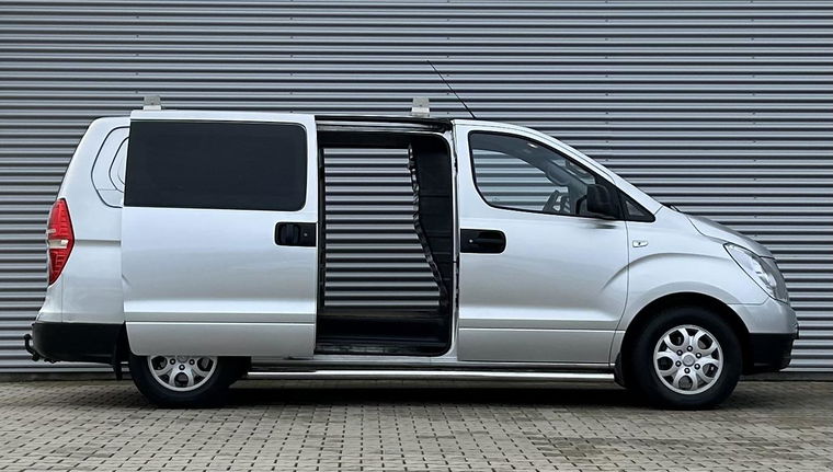 Hyundai H300