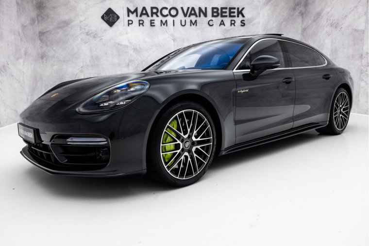 Porsche Panamera foto 1