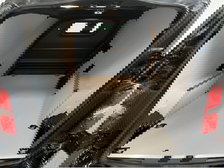 Peugeot e-Expert