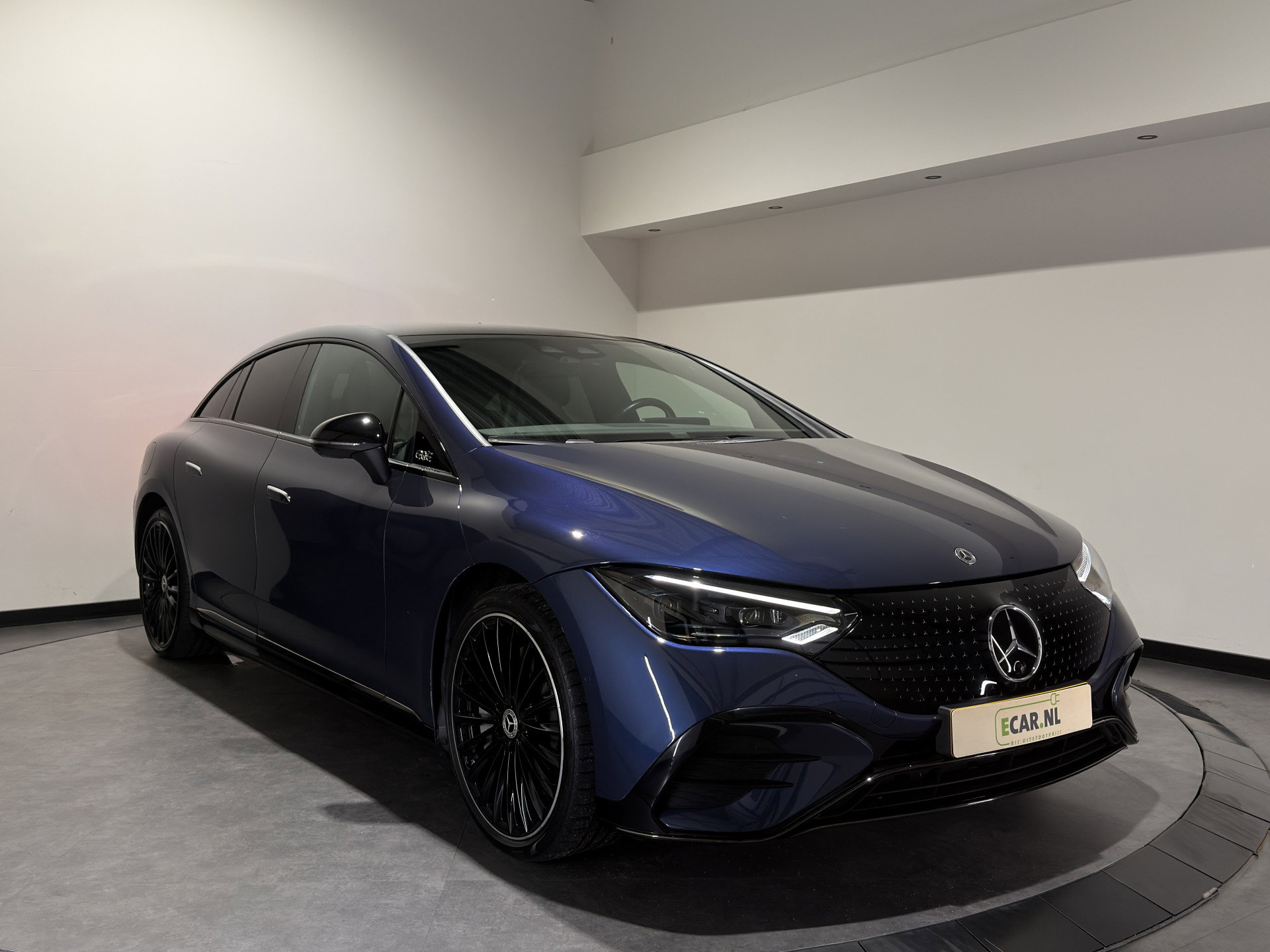 Foto van Mercedes-Benz EQE