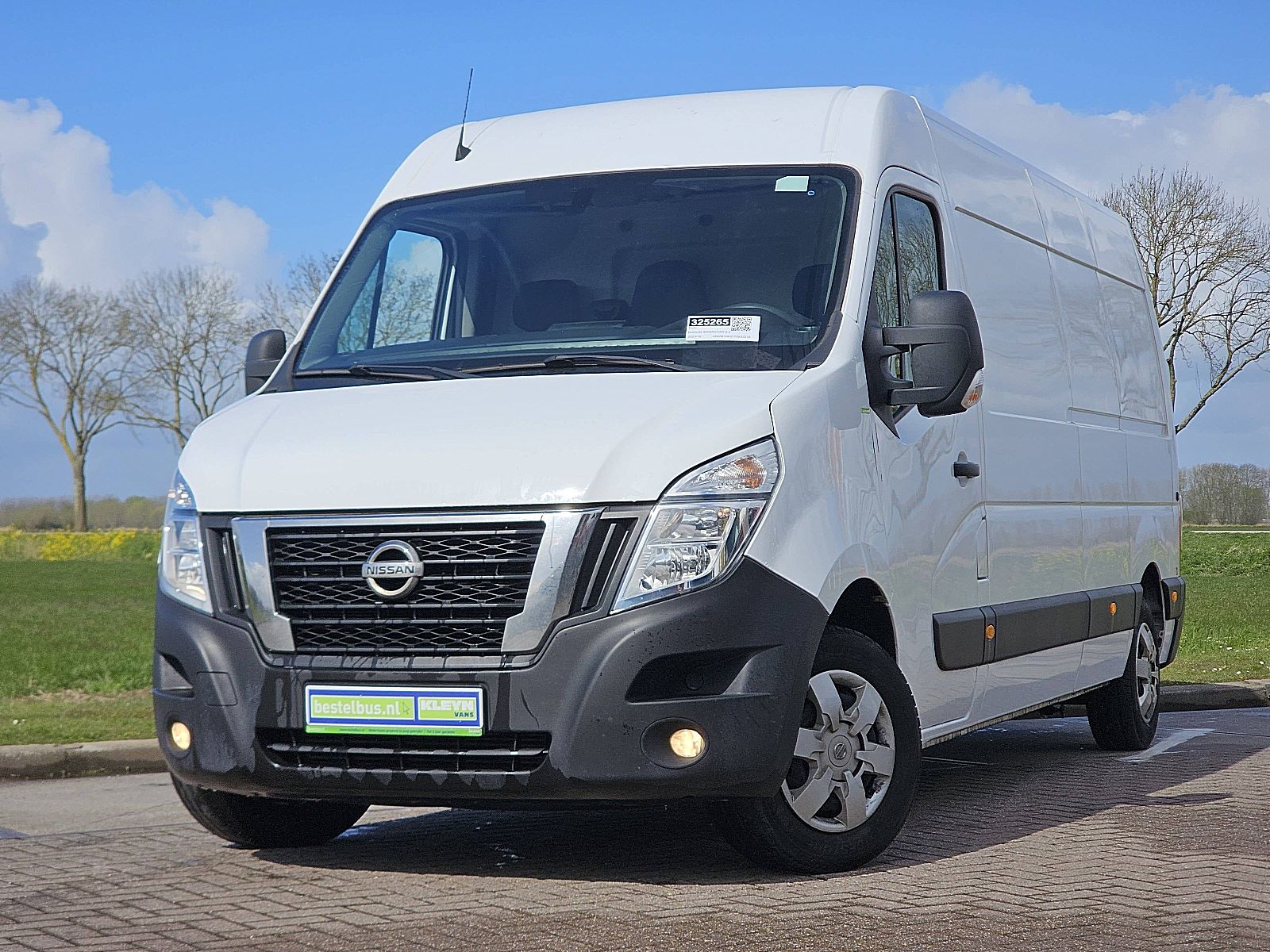 Foto van Nissan Interstar
