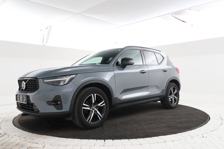 Volvo XC40 foto 1