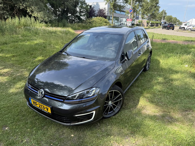 Foto van Volkswagen Golf