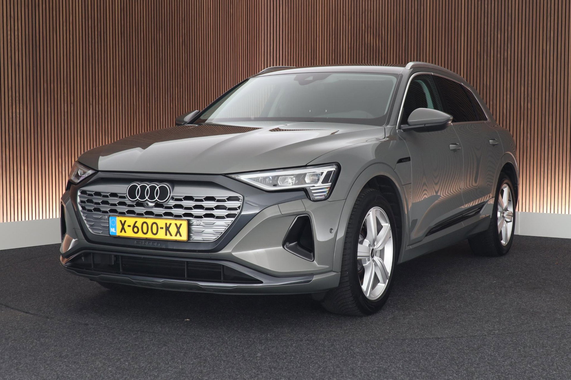 Foto van Audi Q8 e-tron