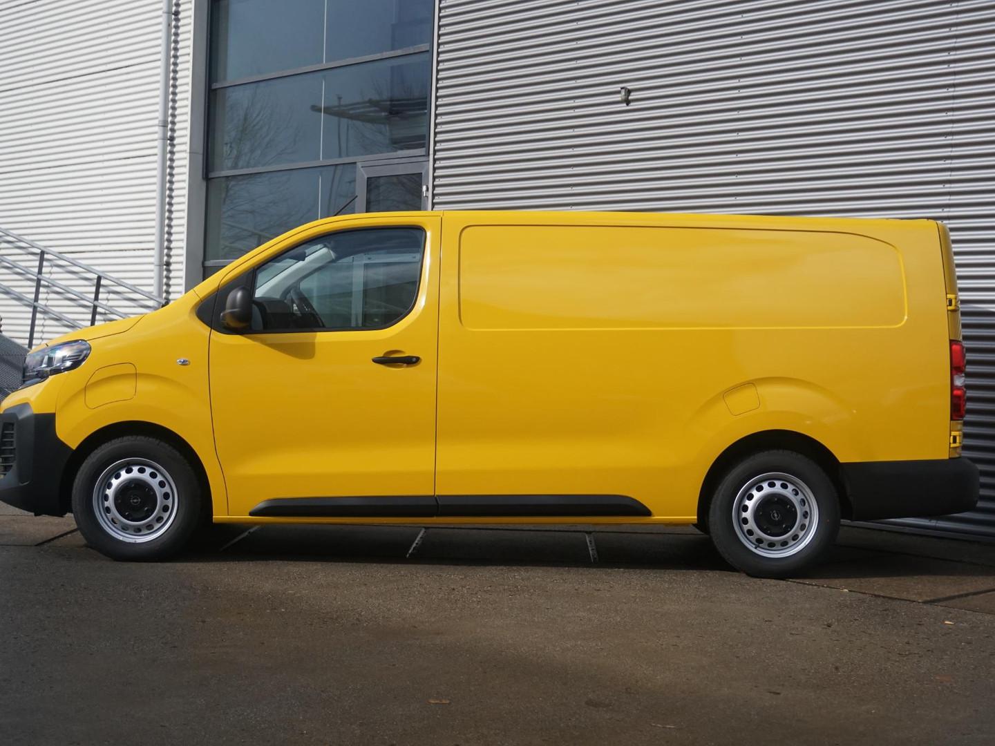 Foto van Opel Vivaro Electric