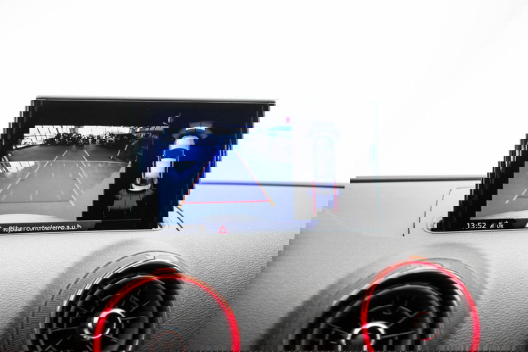 Audi RS3 Limousine