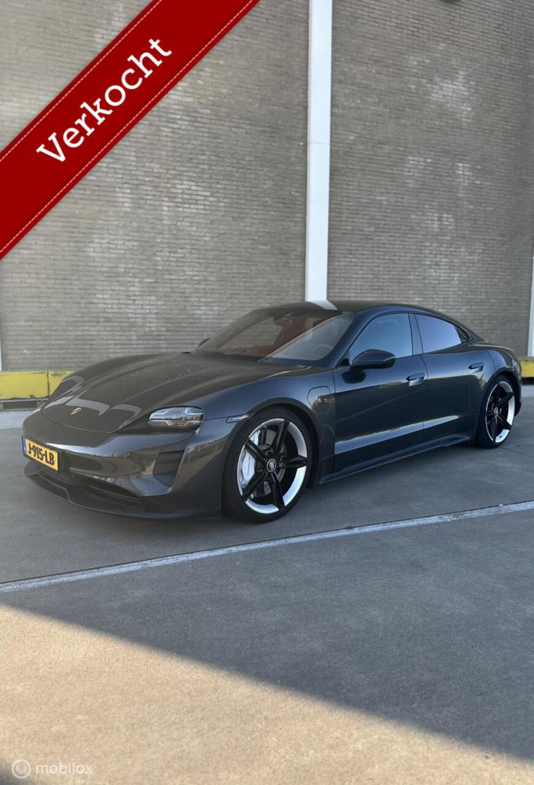 Porsche Taycan