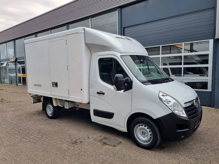 Opel Movano