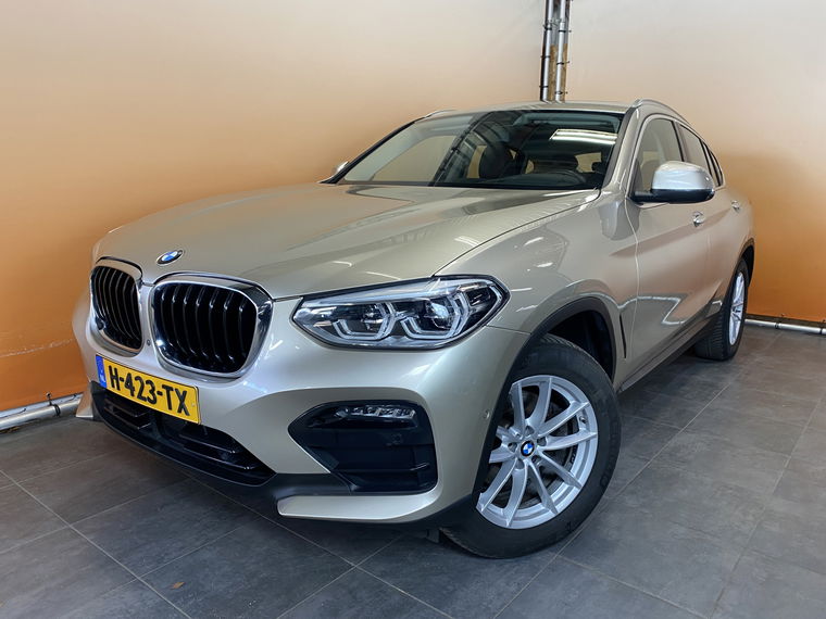 Foto van BMW X4