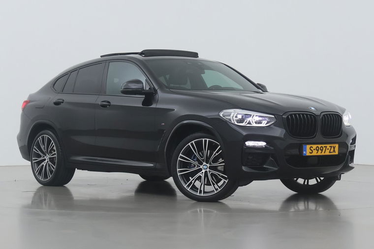 Foto van BMW X4