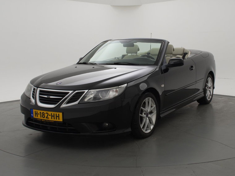 Saab 9-3 foto 1