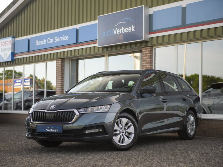 Škoda Octavia foto 1