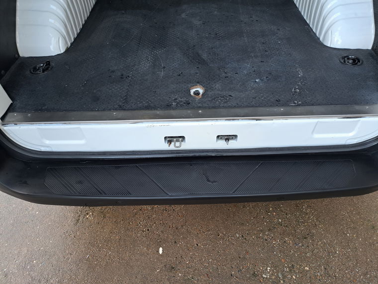 Maxus Deliver 9