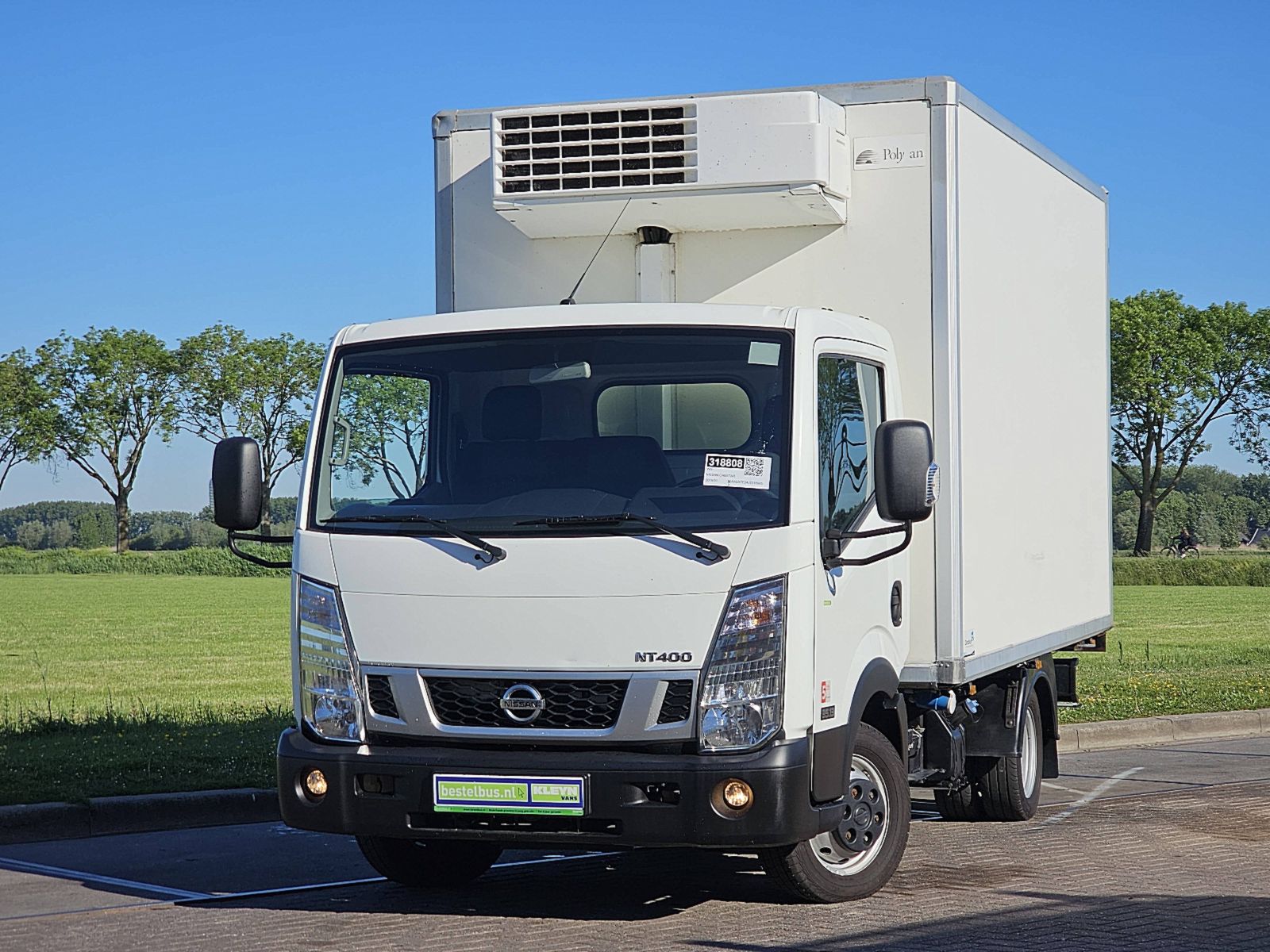 Foto van Nissan Cabstar
