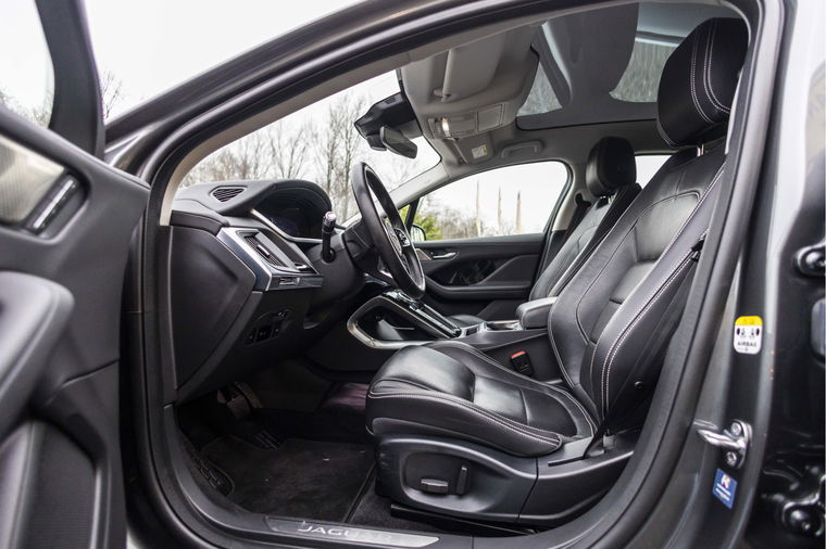 Jaguar I-PACE