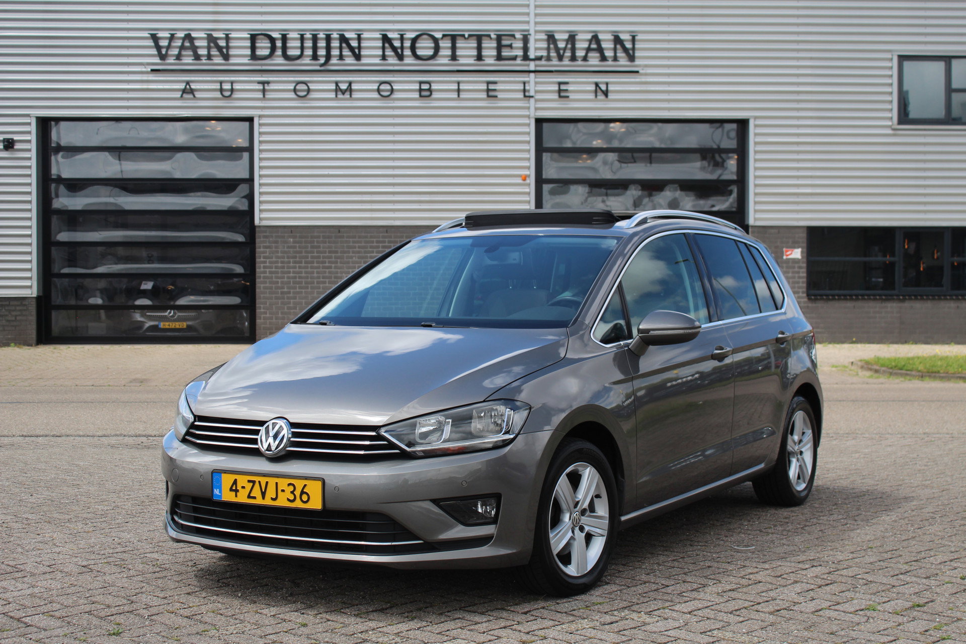 Foto van Volkswagen Golf Sportsvan
