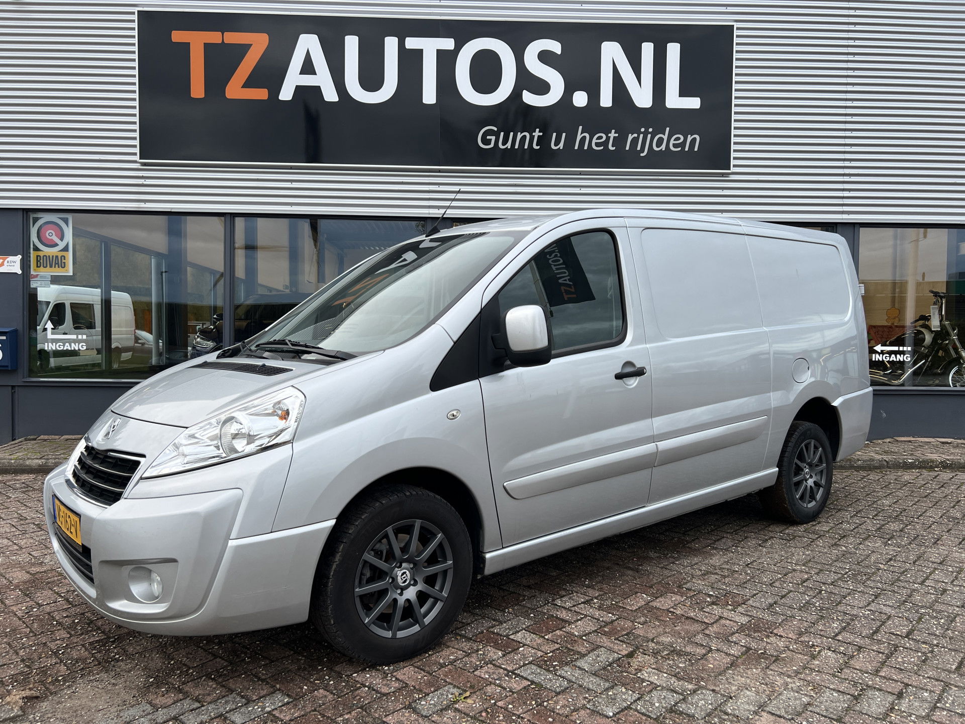 Foto van Peugeot Expert