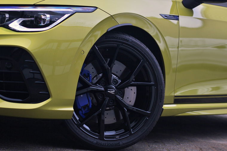 Volkswagen Golf R