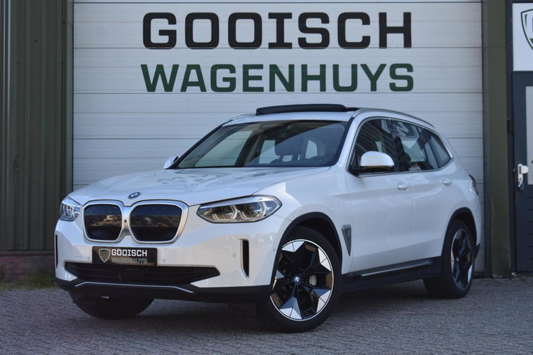 Foto van BMW iX3