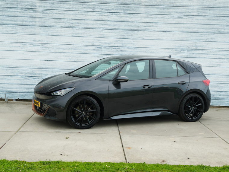 Foto van CUPRA Born