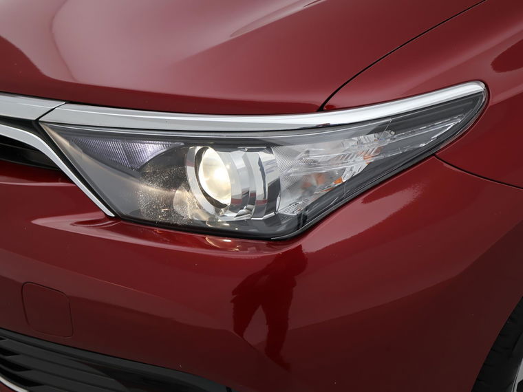 Toyota Auris Touring Sports