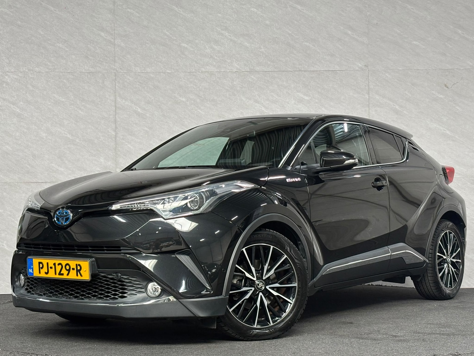 Foto van Toyota C-HR
