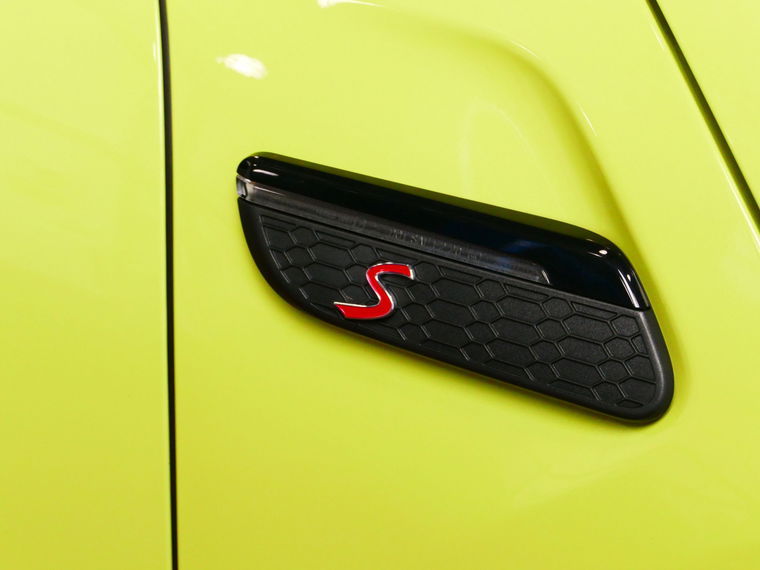 MINI Cabrio