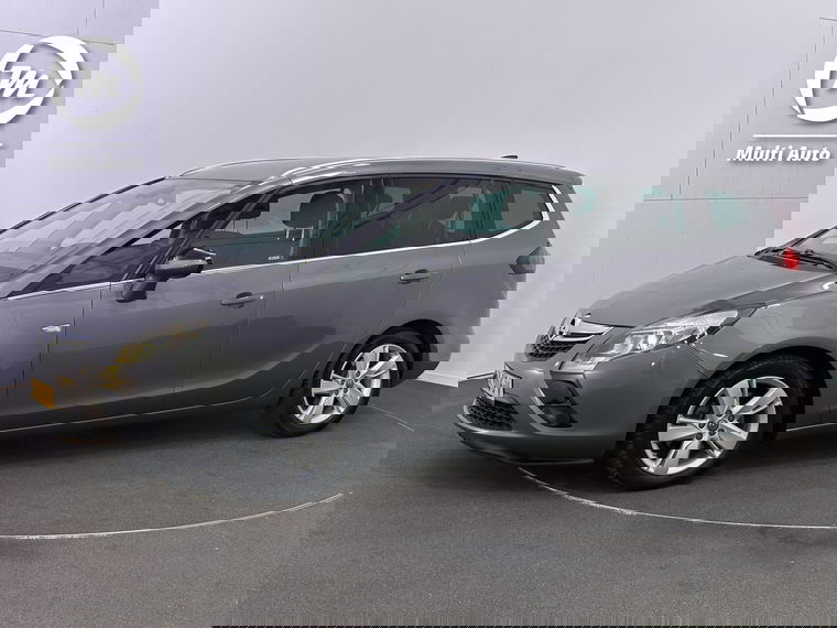 Foto van Opel Zafira