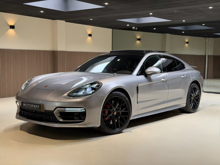 Foto van Porsche Panamera