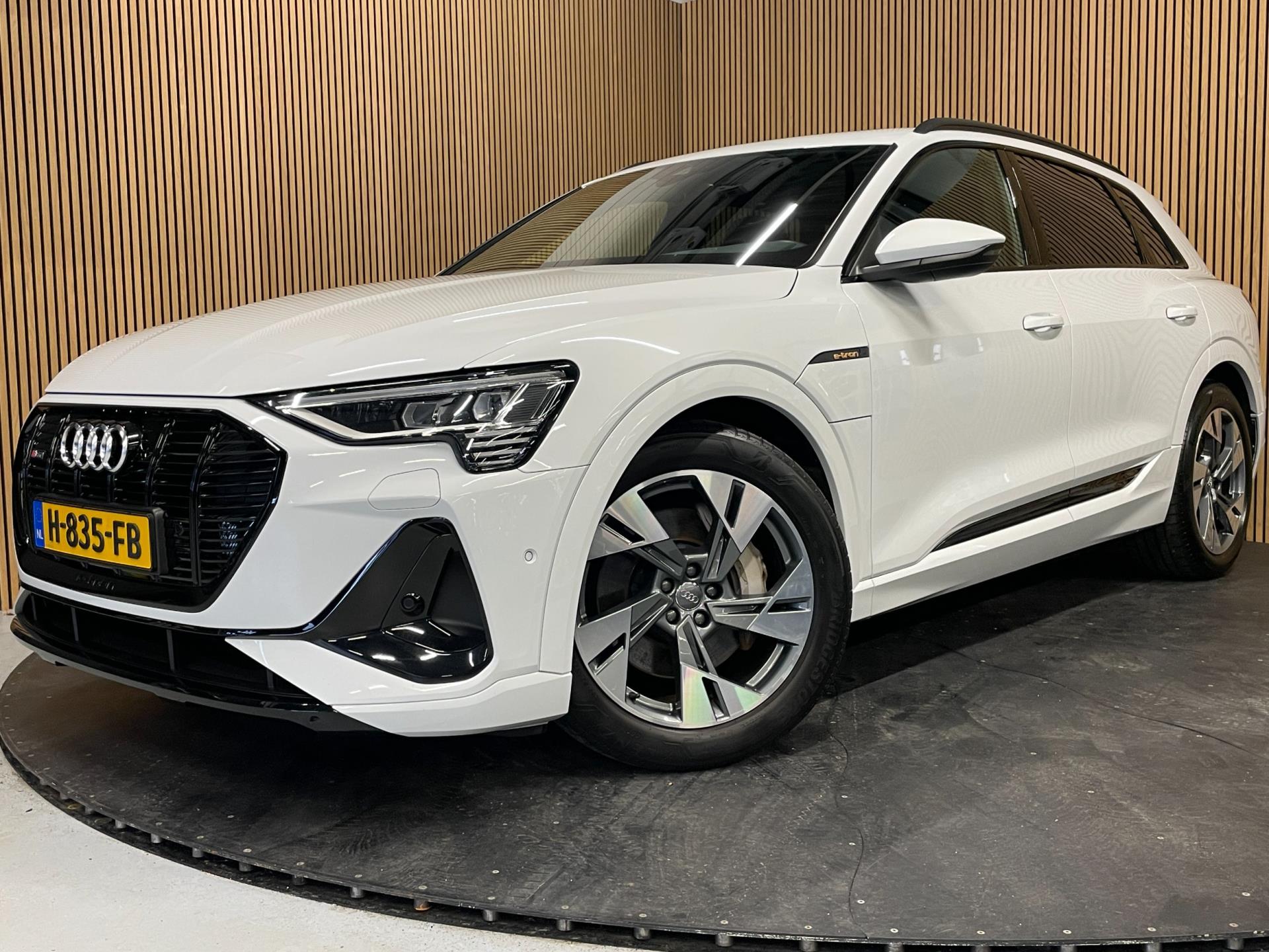 Foto van Audi e-tron