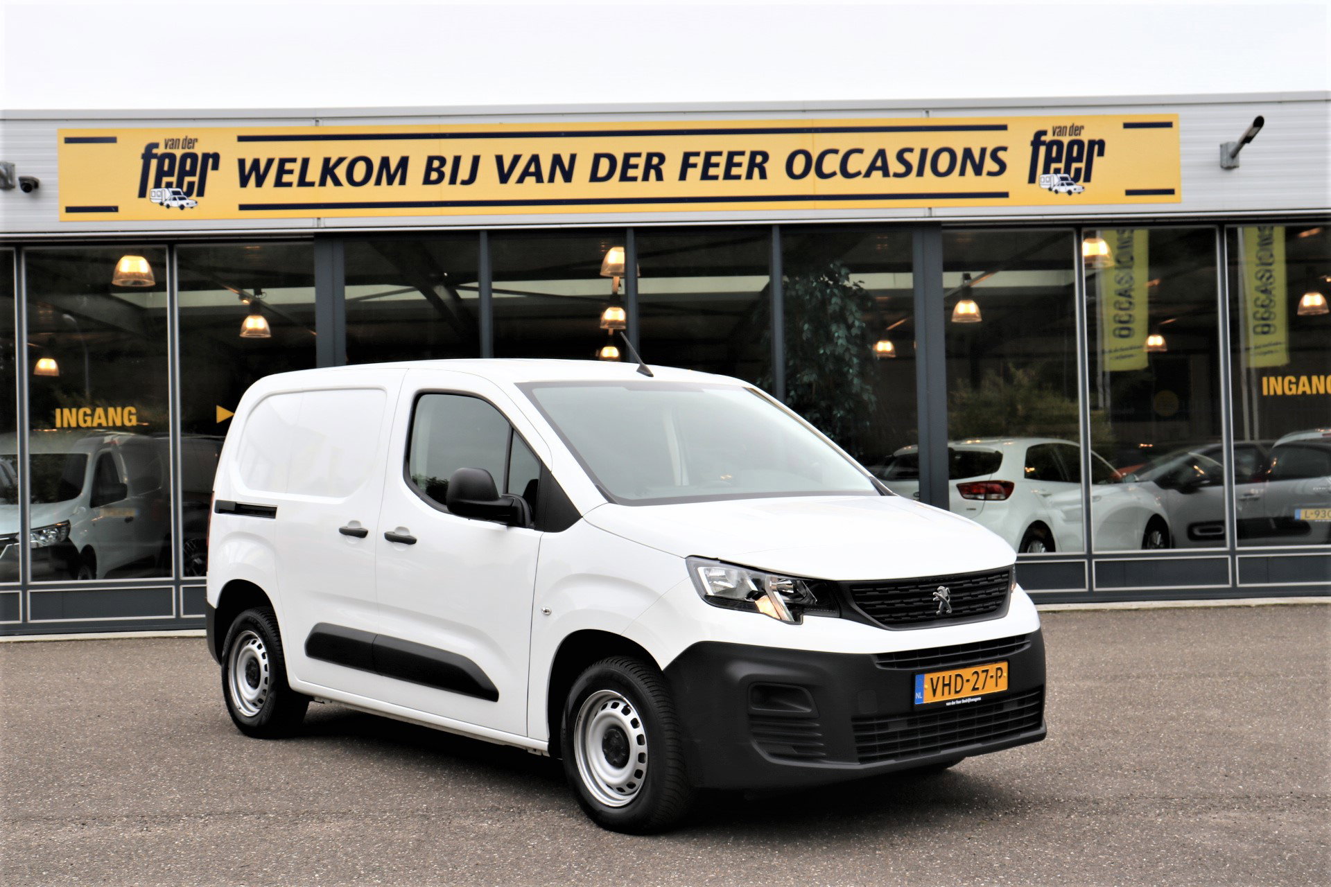 Foto van Peugeot Partner
