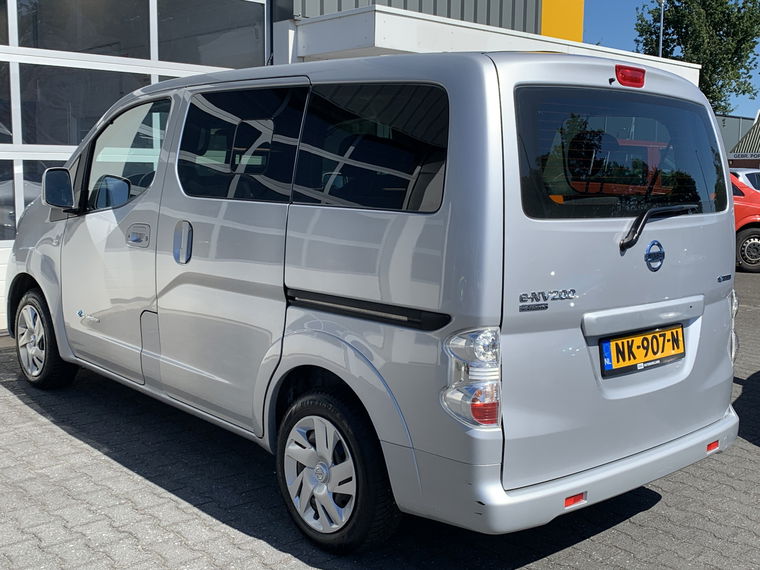 Nissan E-NV200