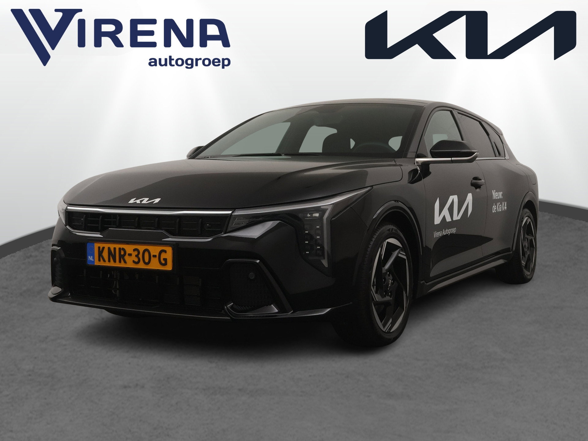 Foto van Kia K4