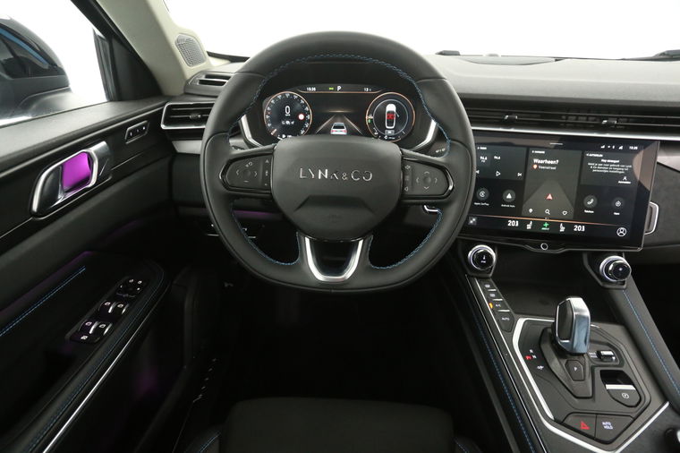 Lynk Co 01