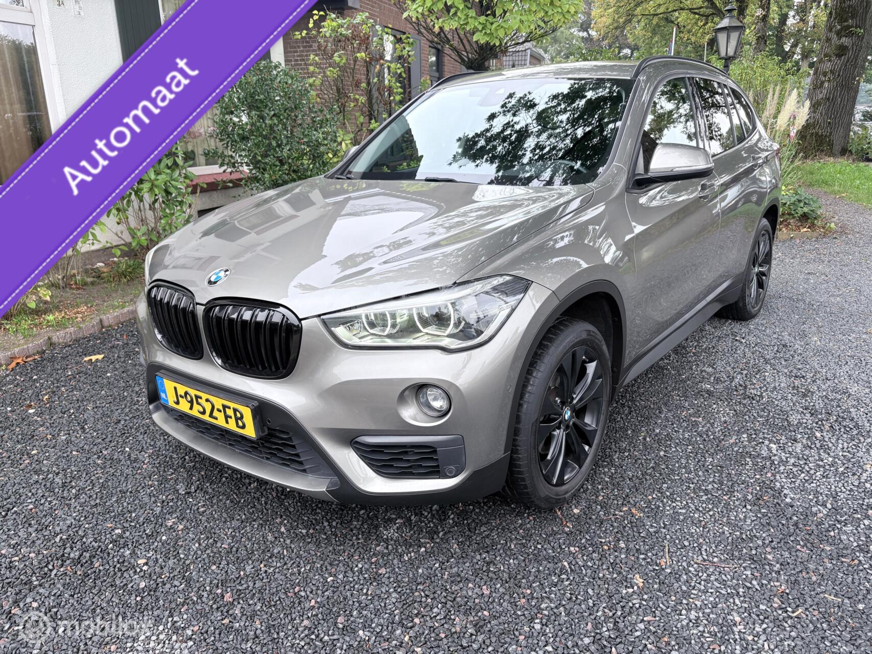 Foto van BMW X1