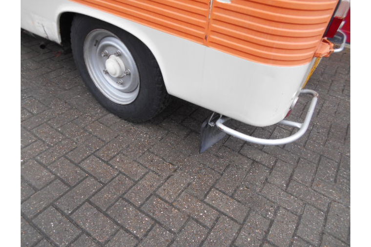 Peugeot J7PZ20 food truck / verkoopwagen compleet