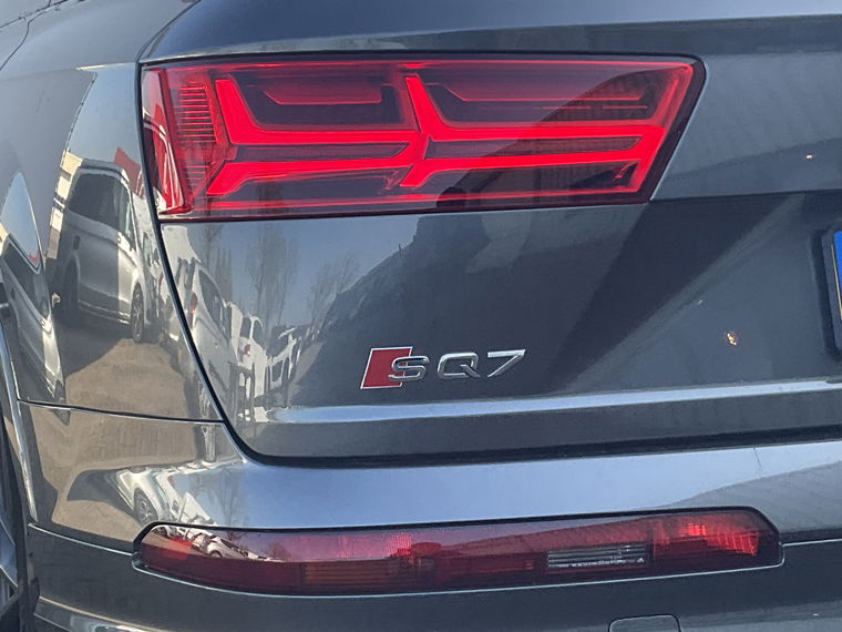 Audi SQ7