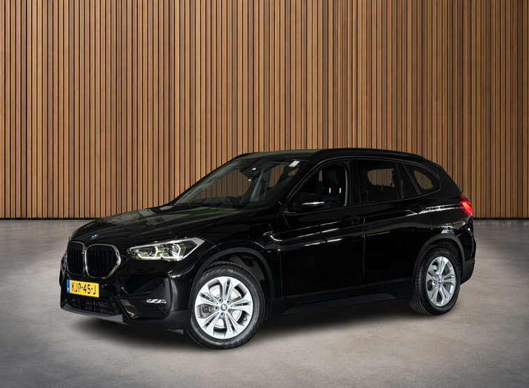 BMW X1 foto 1