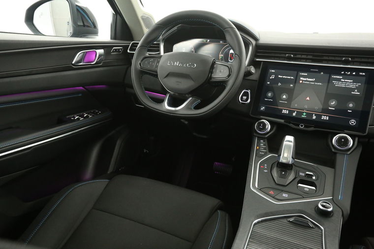 Lynk Co 01