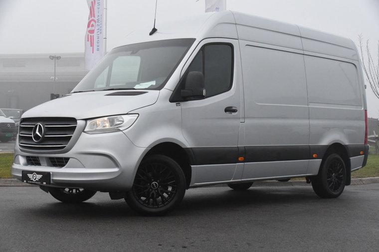 Mercedes-Benz Sprinter foto 1