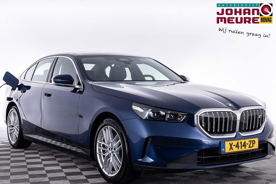 BMW i5