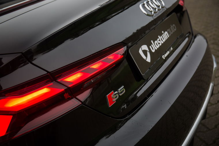 Audi S5
