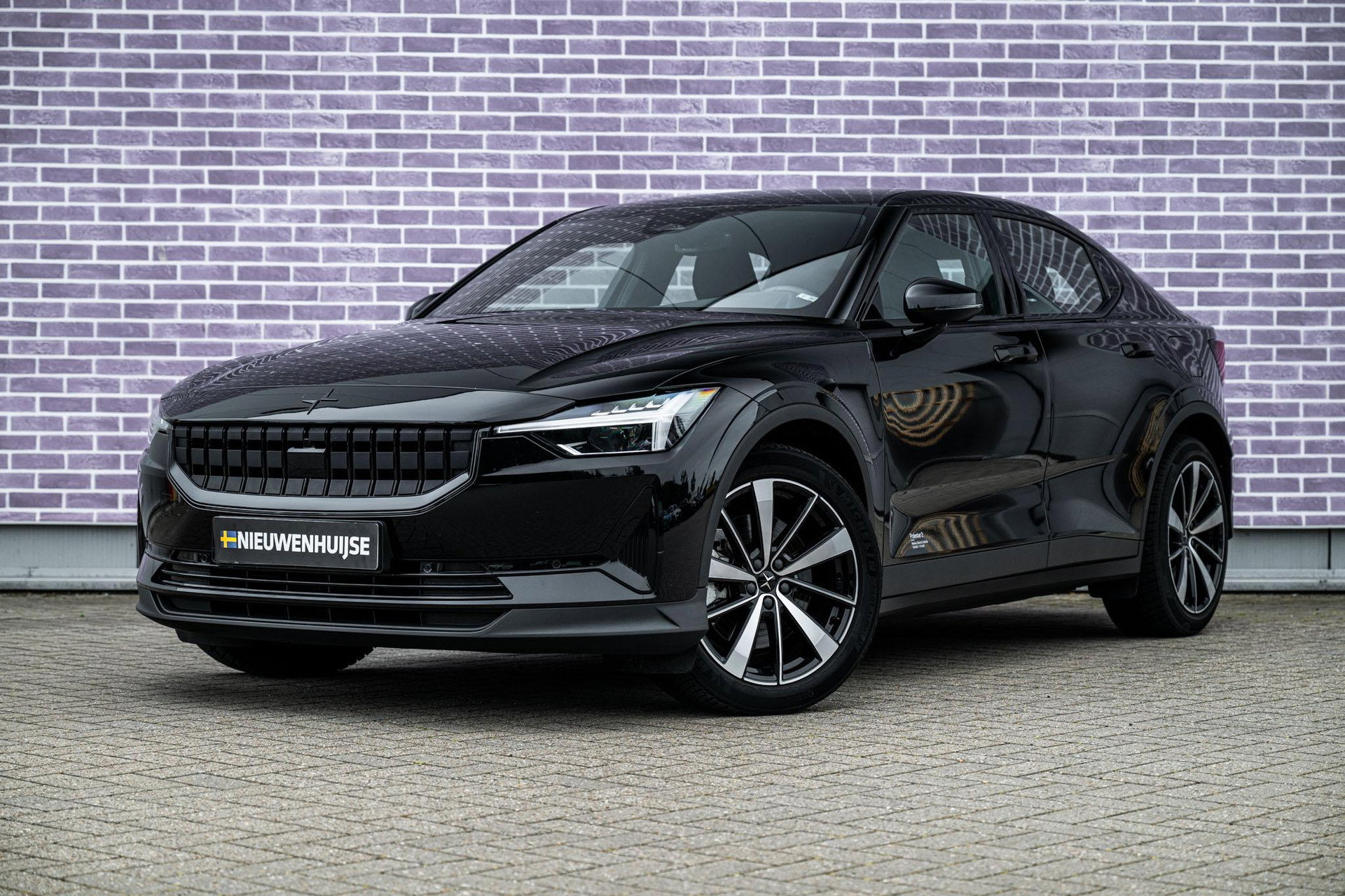Foto van Polestar 2