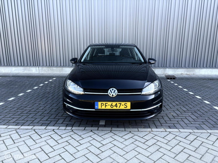 Foto van Volkswagen Golf